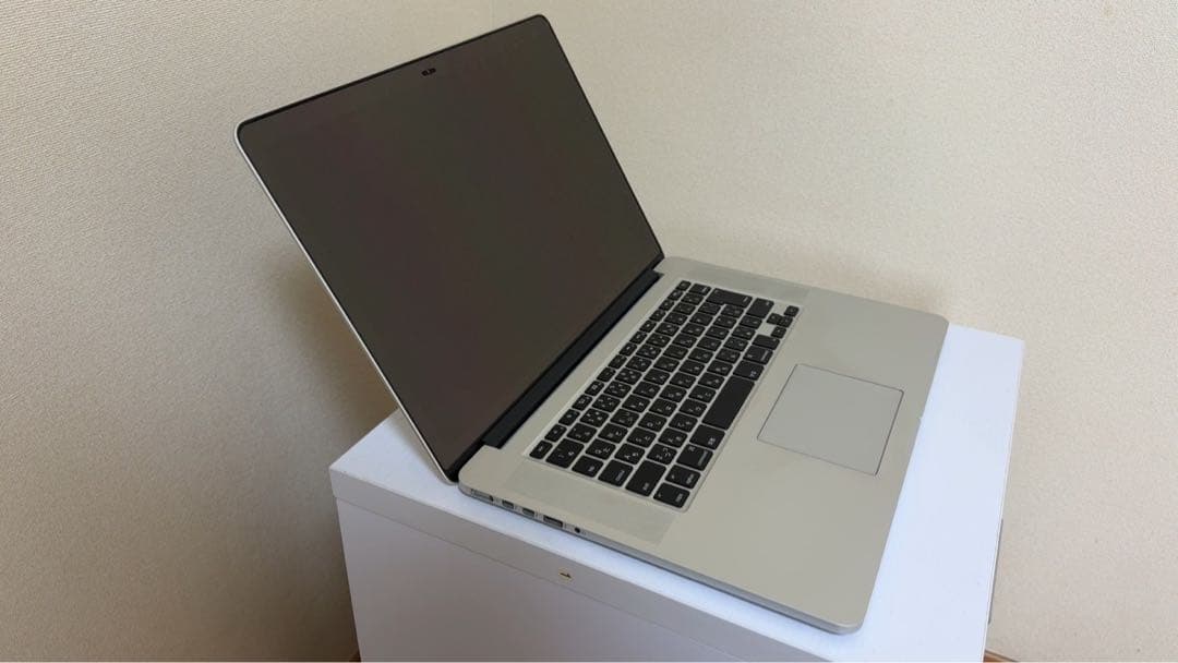 MacBook Pro 15インチ　Mid2015 モデルNo:1398