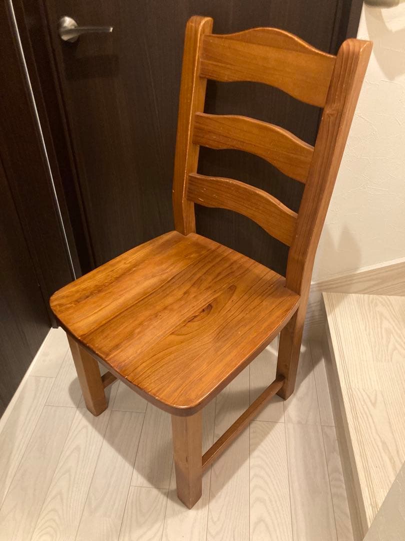 アンティーク　ビンテージ　木製ブラウンチェア 背もたれ3段　1脚