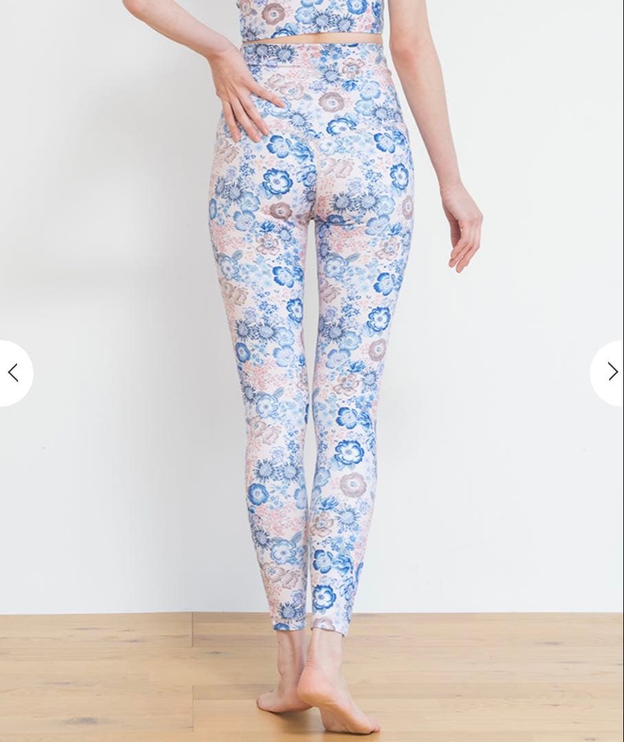 【SUKALA】新品スモークピンク エンブロイダリープリント Lサイズおまけ付き