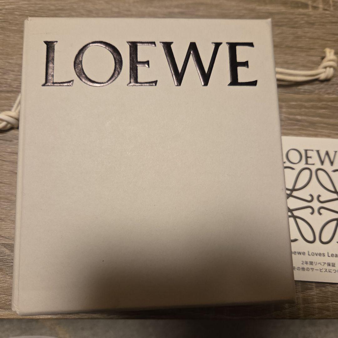 LOEWEレザーキーホルダーケース