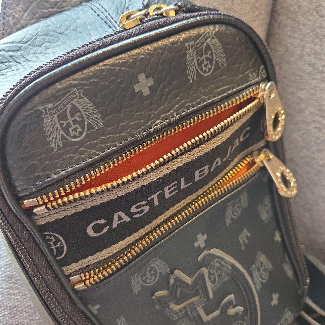 【 はや 】CASTELBAJAC ブラック ショルダーバッグ