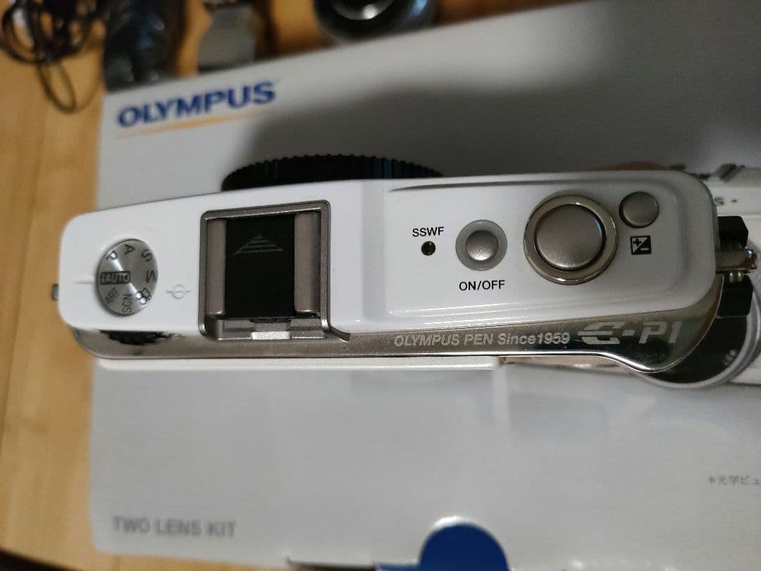 OLYMPUS E-P1 ホワイト
