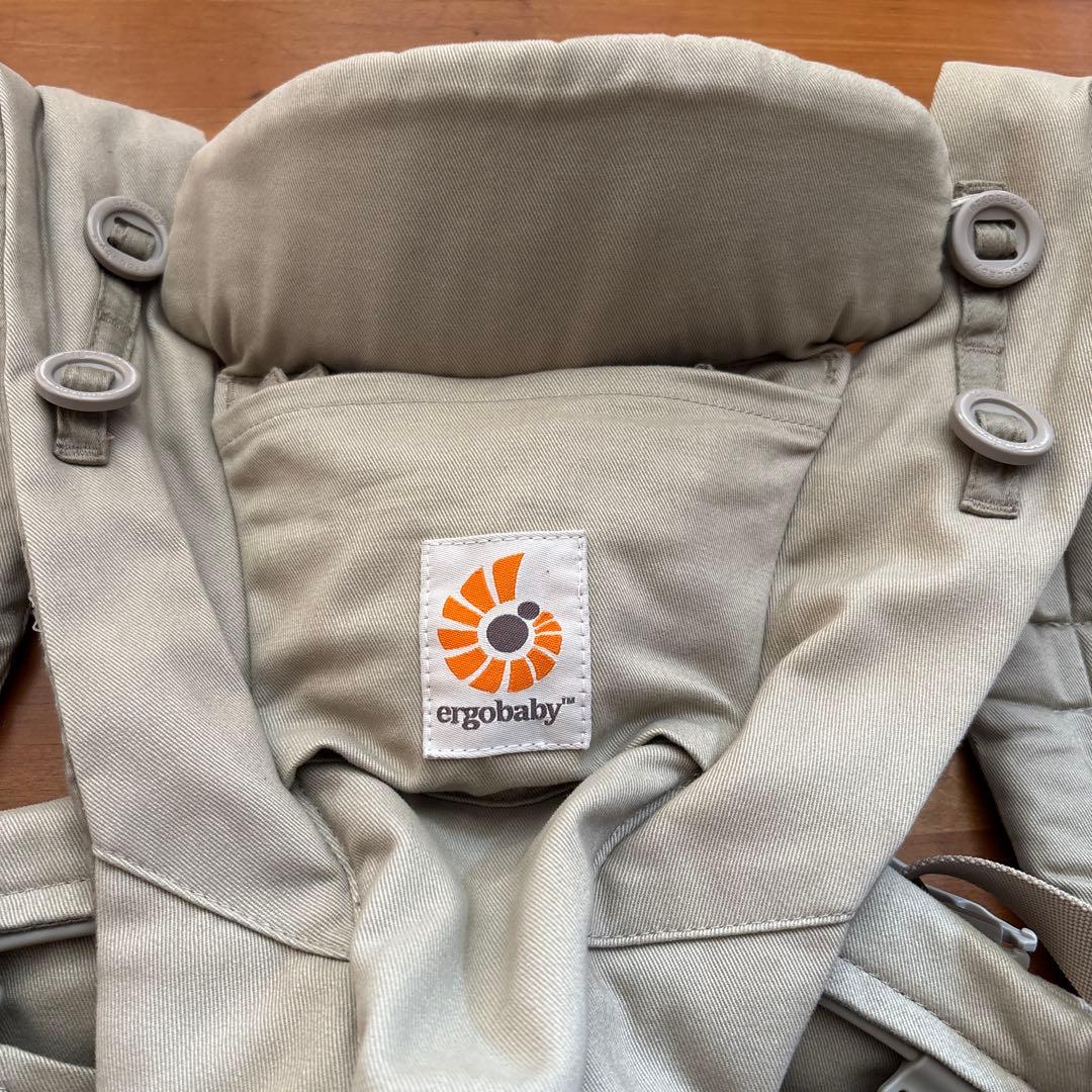 ☆ほぼ未使用☆エルゴベビー OMNI Dream ソフトオリーブ