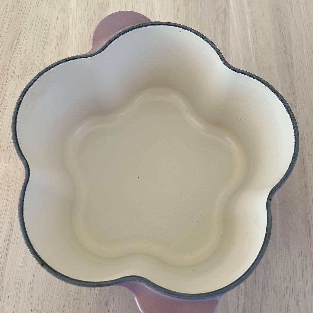 LE CREUSET 花形鍋 ピンク小型