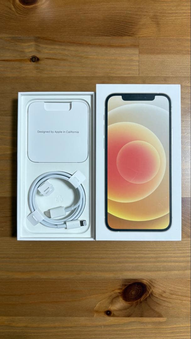 iPhone12 128GB ホワイト　充電100%