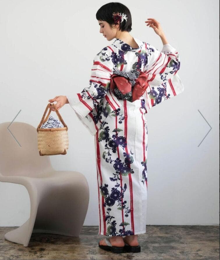 画像の帯、お任せ帯締め、お任せ下駄つき◆◆◆気品紅竹と菊影絵浴衣