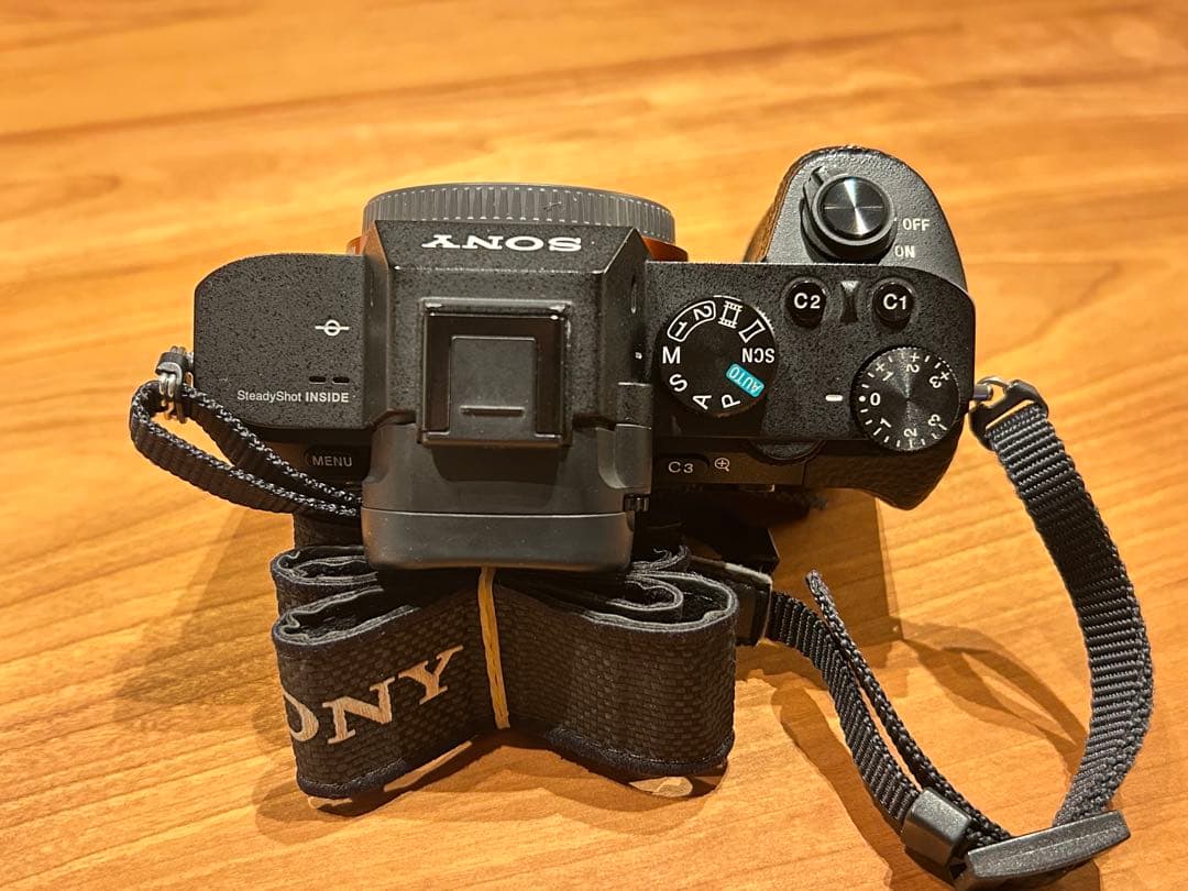 Sony α7 II ミラーレスカメラ バッテリー4個付き