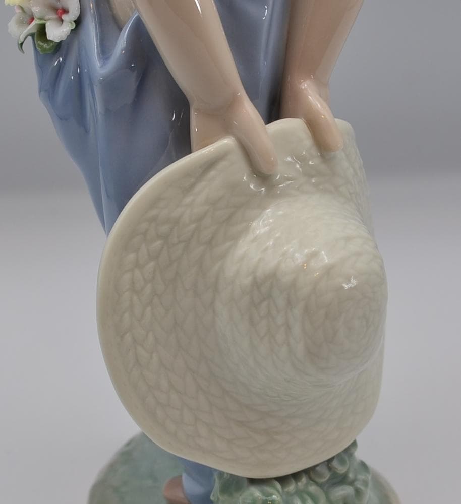 願いが詰まったポケット　＃7650　★リヤドロ　スペイン　ポーセリン　光沢仕上げ