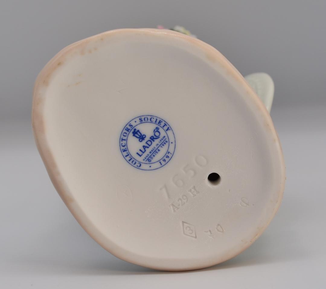 願いが詰まったポケット　＃7650　★リヤドロ　スペイン　ポーセリン　光沢仕上げ