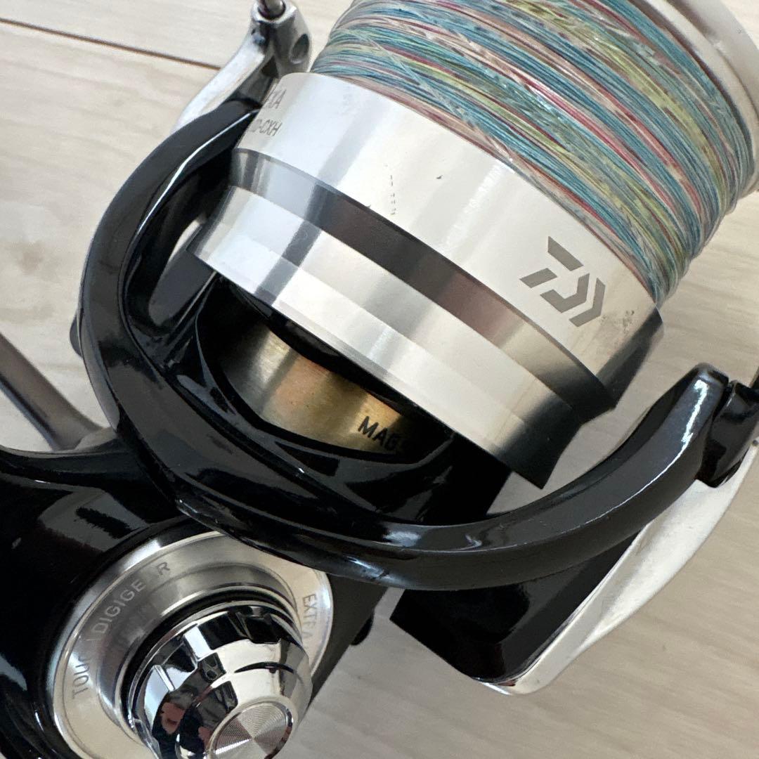 ダイワ　19 レグザ　LT5000D CXH スピニングリール