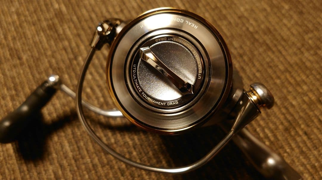 希少番手美品ダイワ 12イグジスト 3012H SLP RCS 22 18 15