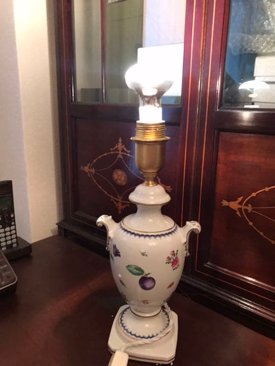 未使用　イタリア　リチャードジノリ(陶器)テーブルランプ　フルーツ柄