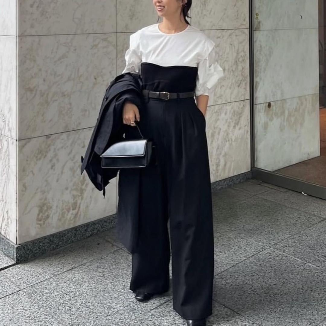 ETRE TOKYO ニットビスチェボリュームスリーブブラウス　ホワイト　エトレ