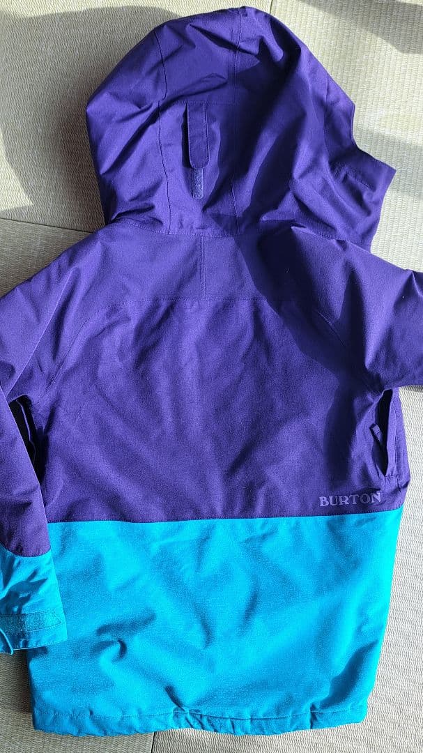 子ども用BURTONスノーボードウェアセット