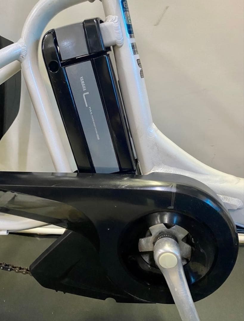 1年保証 送料無料　ヤマハ　パスキッス　20インチ　白色　電動アシスト自転車