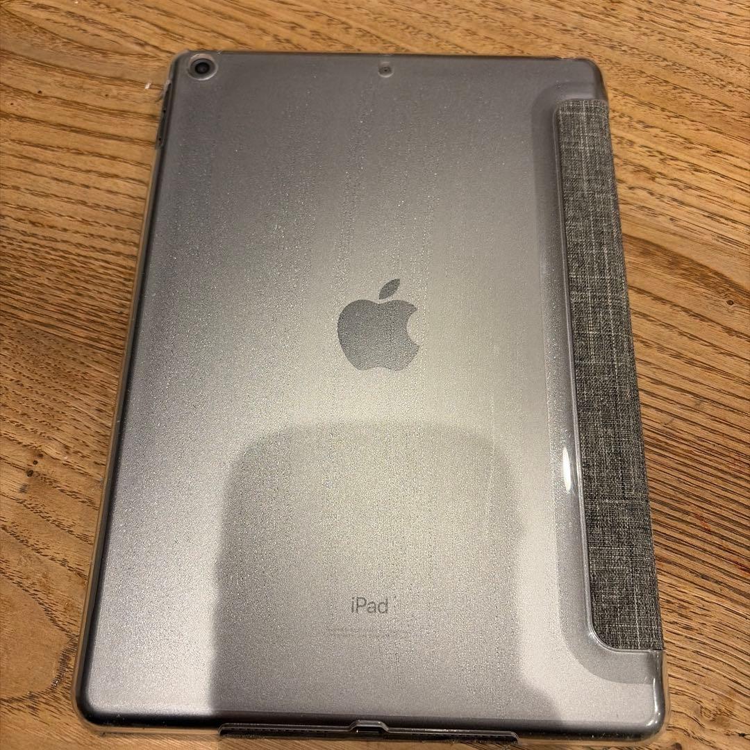 桃*郎様 Apple iPad 本体　64GB 第9世代　WiFi