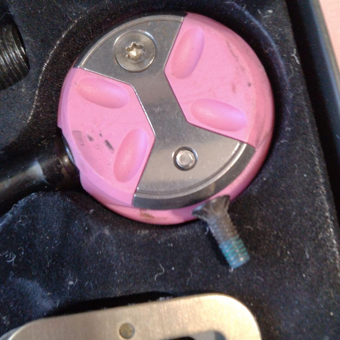 スピードプレイ ライト アクション クロモリ ロードペダル　ピンク部品ネジ1本欠