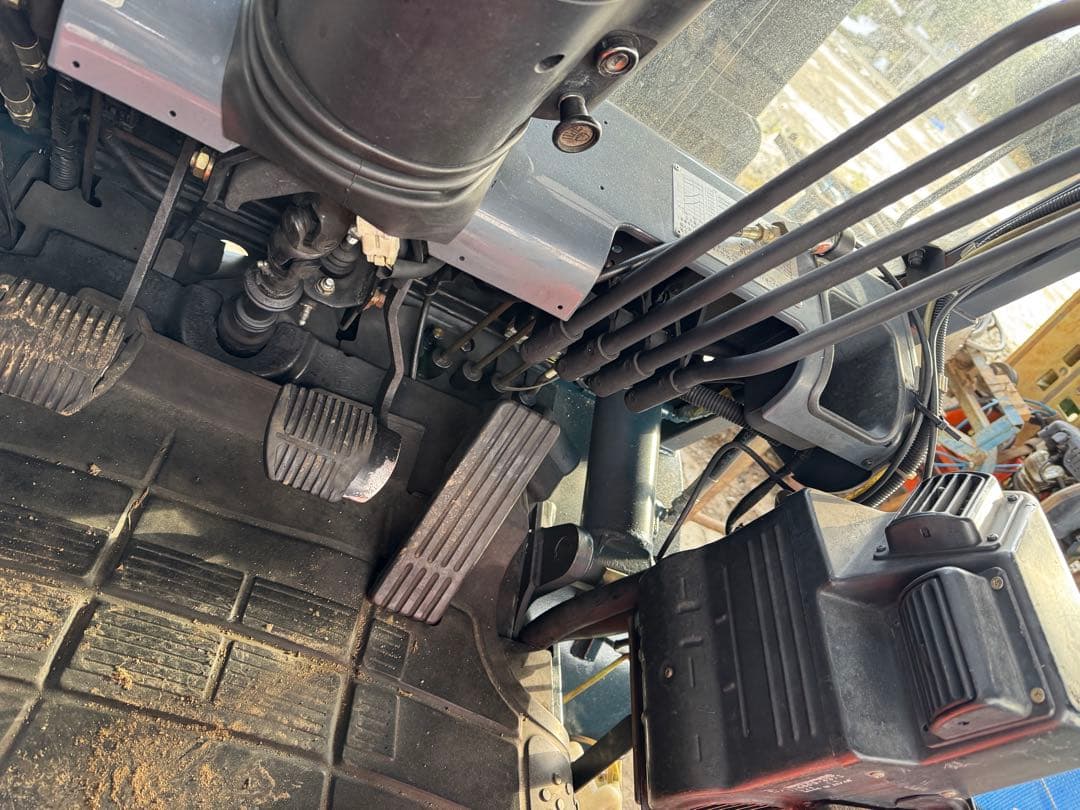 トヨタフォークリフト１.８ジィーゼル、サイドシフトフォーク