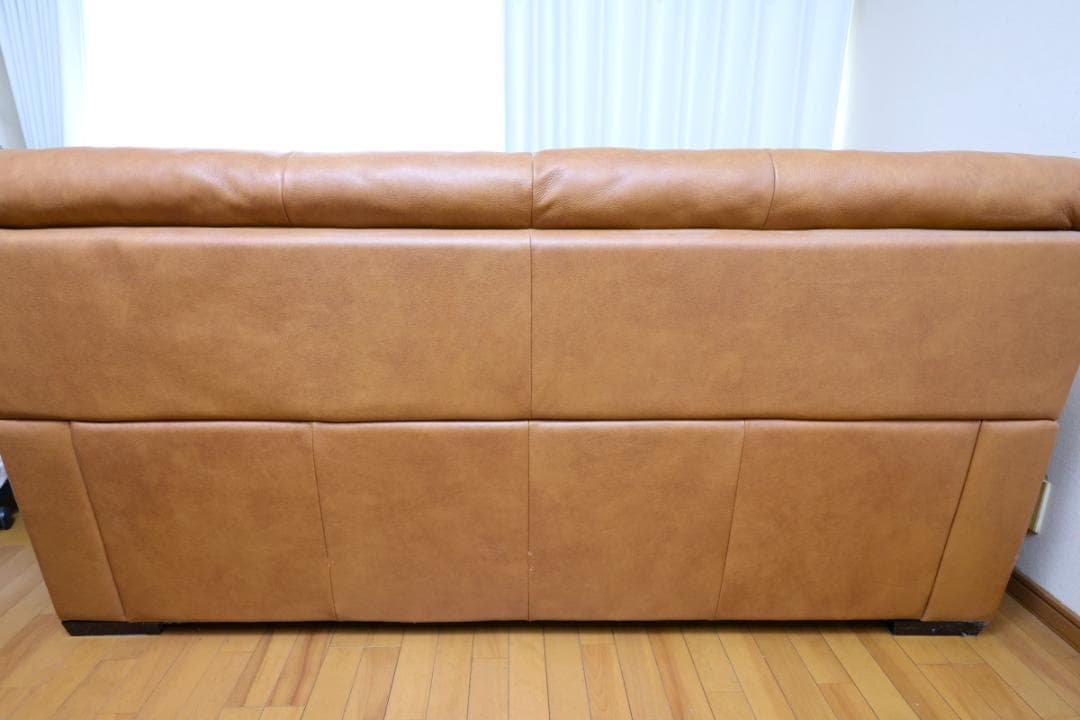 ニトリ　NITORI　2人～3人掛けハイバック・ソファ　本革　中古美品