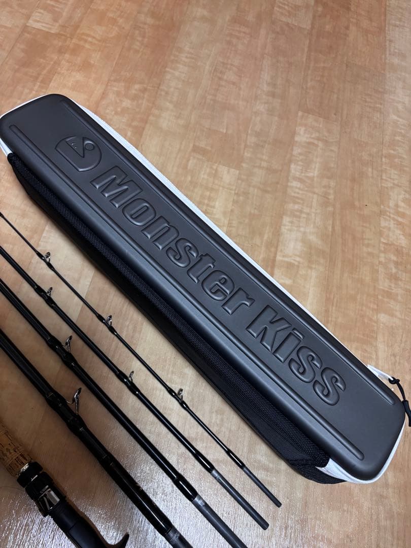 モンスターキス　ディアモンスター　MX-8+