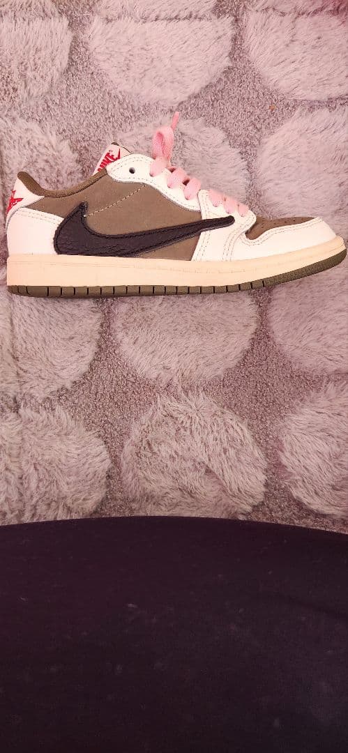 TravisScott×NikeAirJordan1\"ReverseOlive\"