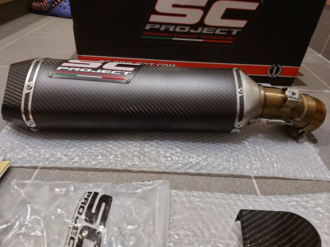 R1250RS SC-PROJECT- SC1-R スリップオン（箱入り）