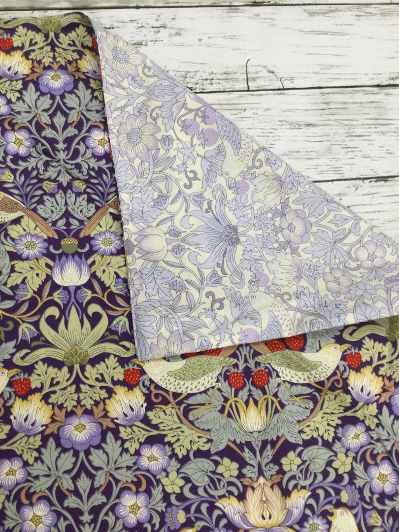 V＆A　いちご泥棒　掛けふとんカバーNo.107 ＆ 枕カバーNo.55 　2組