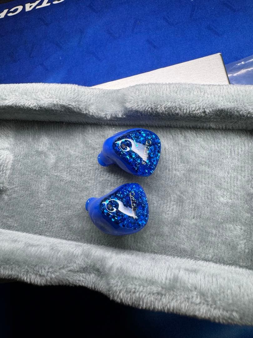 Oriolus Szalayi 美品