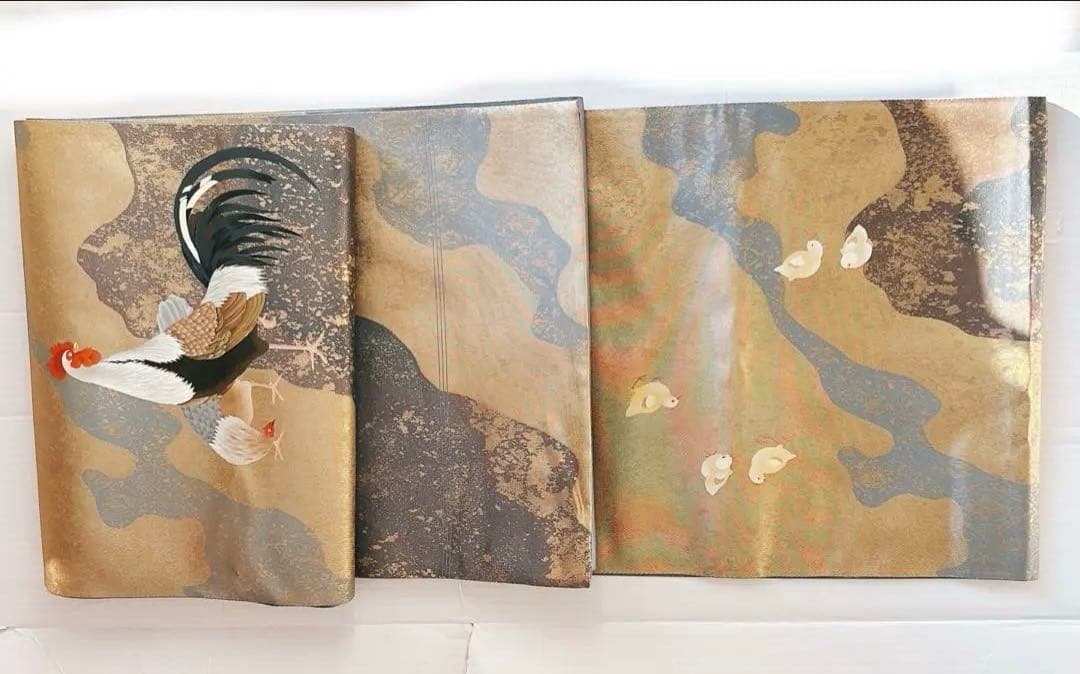 手描きの鶏ニワトリとひよこが可愛い箔の袋帯　六通　グレー灰色金箔銀箔