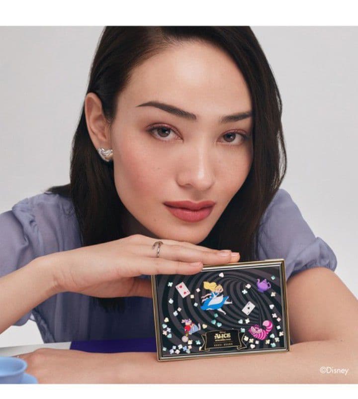 【超人気】アリス イン ワンダーランド アイシャドウ パレット【2025】