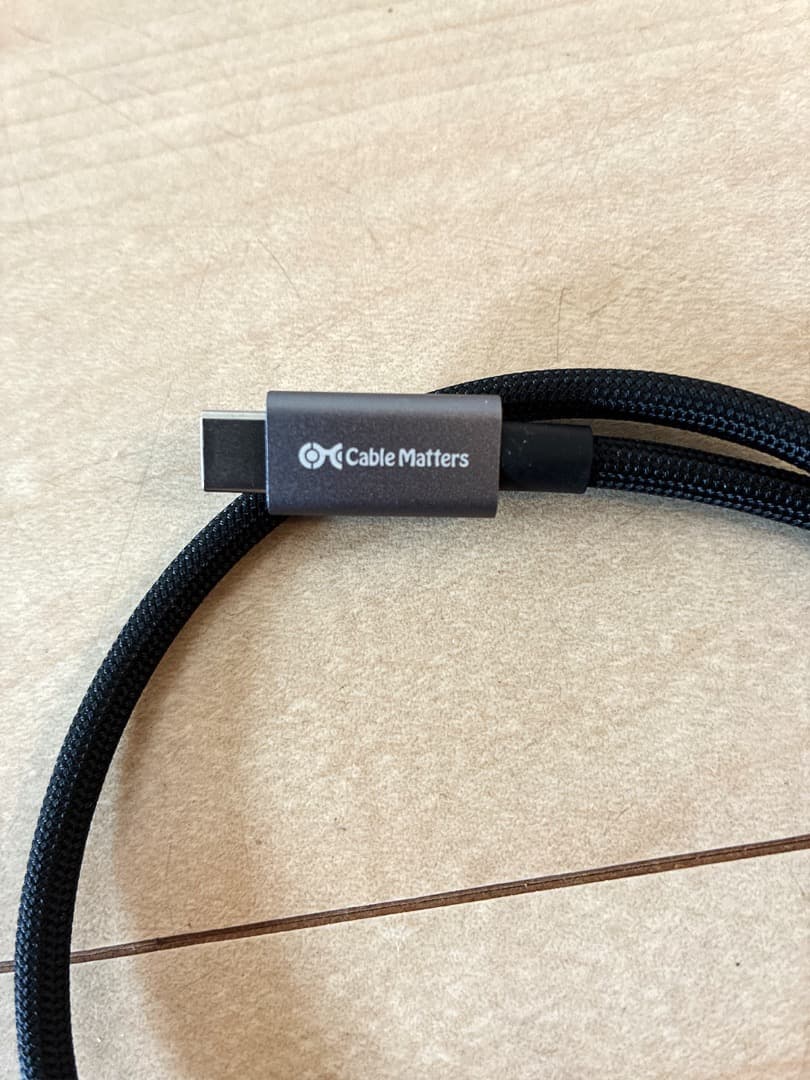 【美品】SATECHI USB4 NVMe SSD Pro エンクロージャー