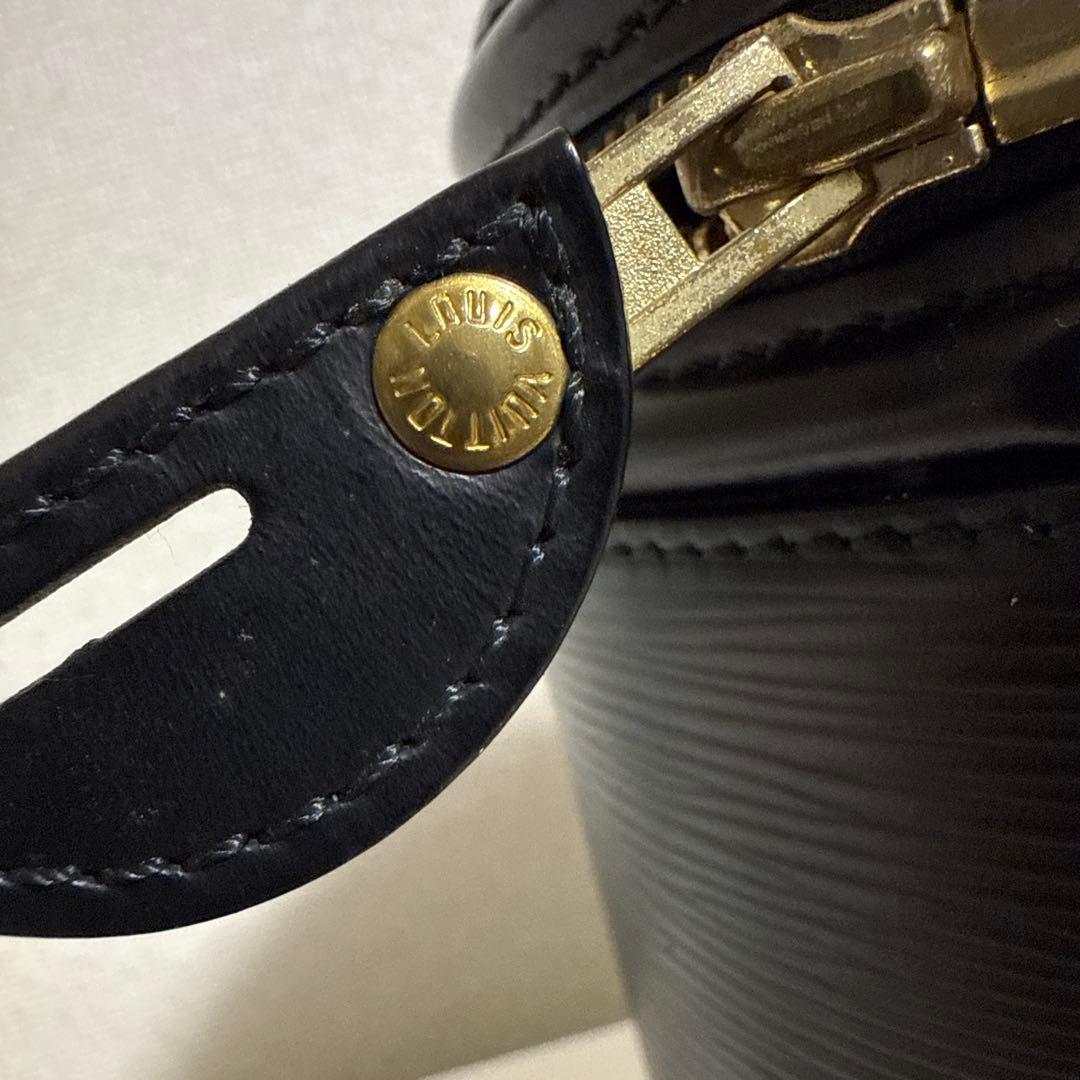 Ｒ*Ｅ様 M*.様 本物保証！Louis Vuitton カンヌ エピレザー ハ