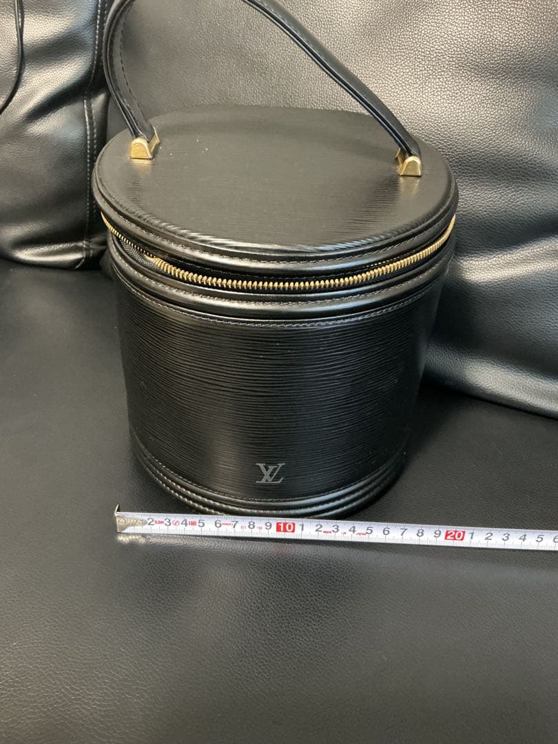 Ｒ*Ｅ様 M*.様 本物保証！Louis Vuitton カンヌ エピレザー ハ