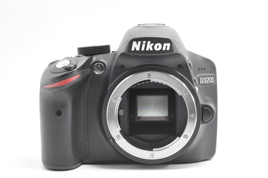 ✨美品 箱付✨Nikon D3200 ボディ デジタル一眼レフカメラ