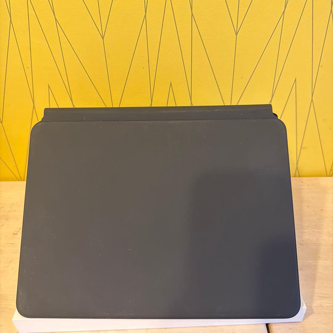 【純正美品】iPad Magic Keyboard 11インチ JP