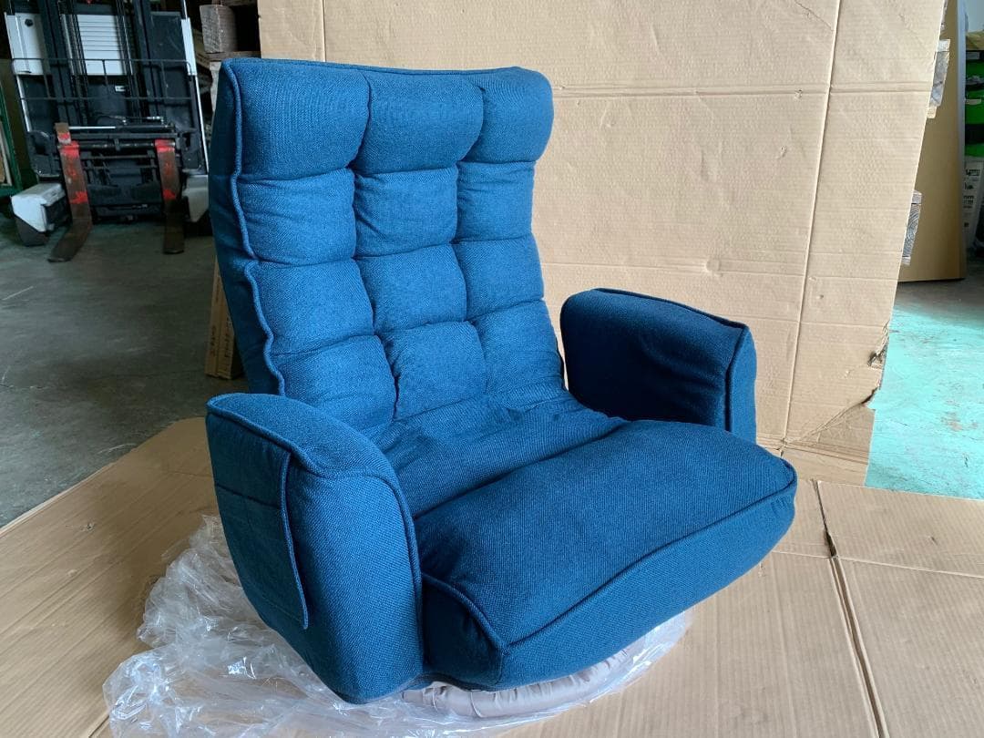 心地良すぎる肘付回転座椅子　ネイビー　SKZ-72(NV)