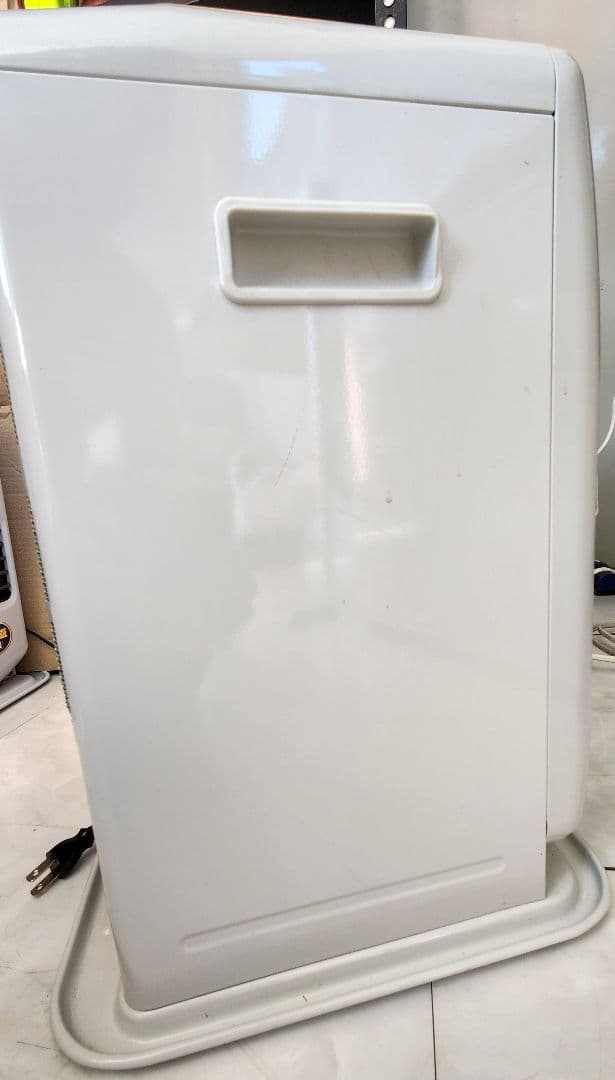 動作品 23年製 CORONA 石油ファンヒーター