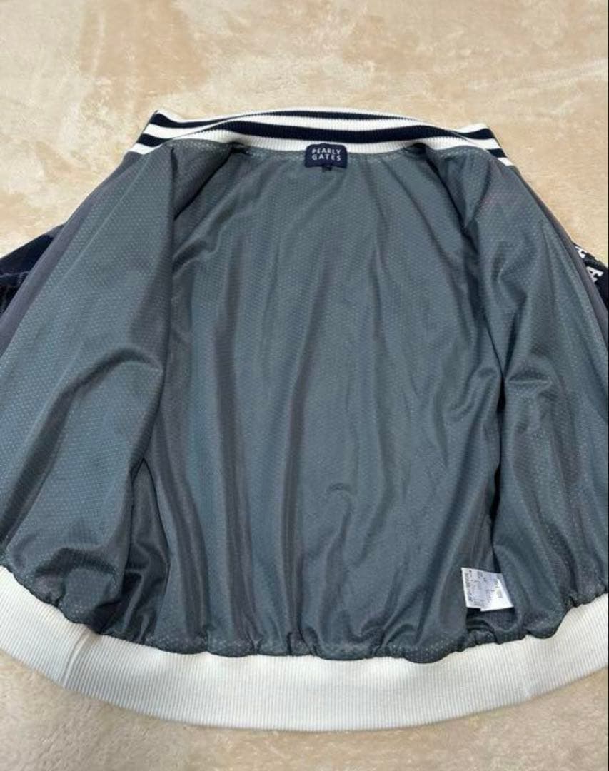 パーリーゲイツ　カモフラ柄　レディースニットブルゾン　防寒アウター