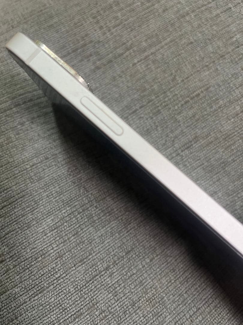 iPhone12 本体 64GB ホワイト