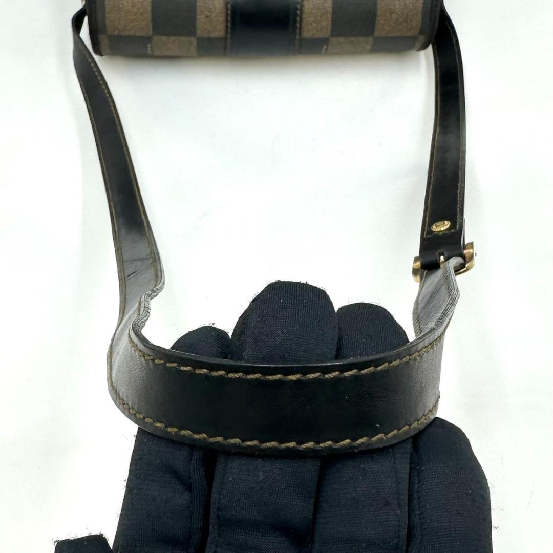 FENDI フェンディ ペカン ゴールド金具 ターンロック ショルダーバッグ