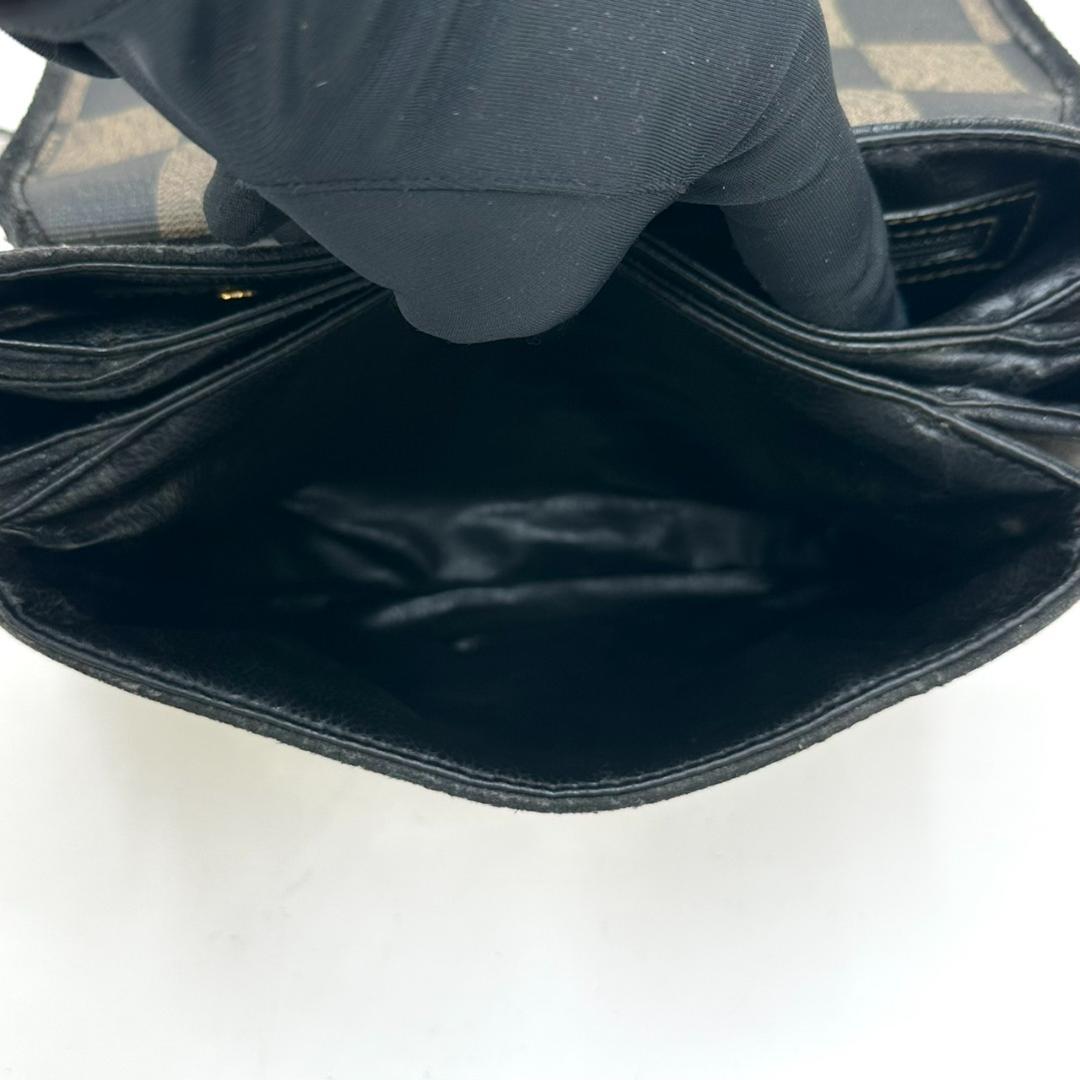 FENDI フェンディ ペカン ゴールド金具 ターンロック ショルダーバッグ