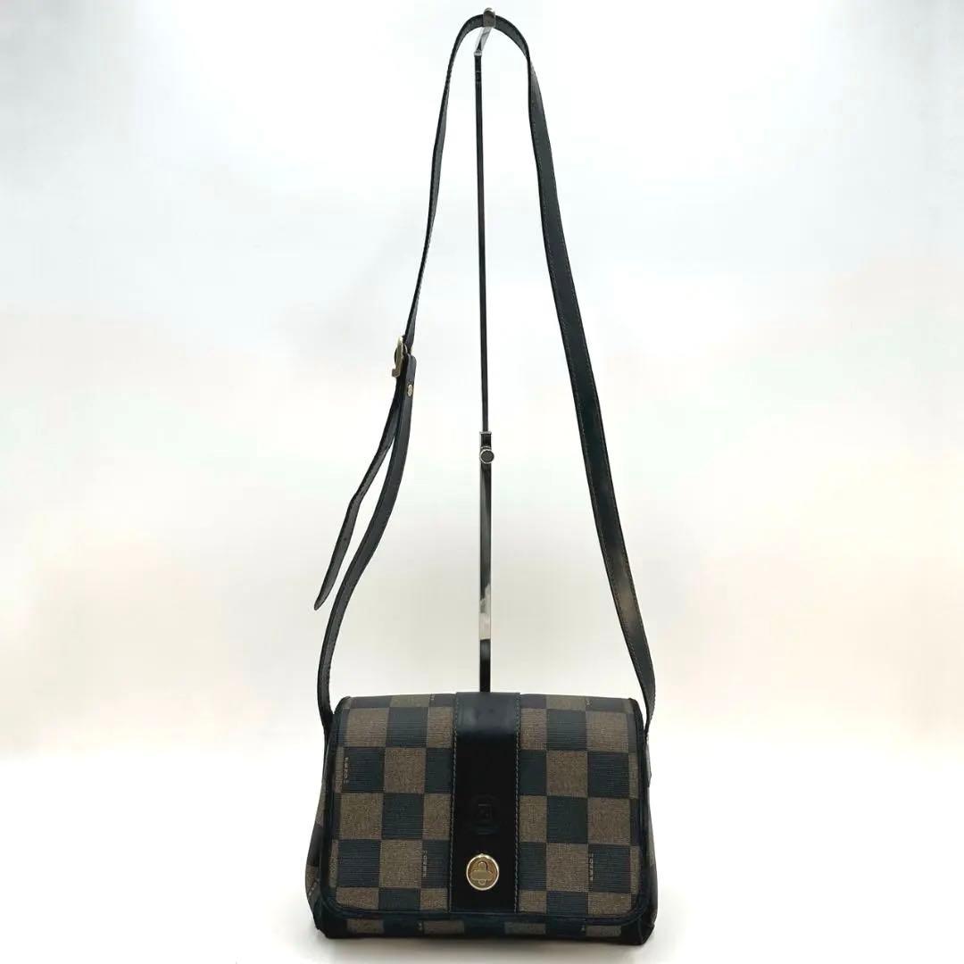 FENDI フェンディ ペカン ゴールド金具 ターンロック ショルダーバッグ