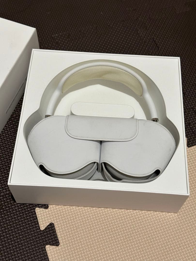 AirPods Max シルバー 本体と付属品