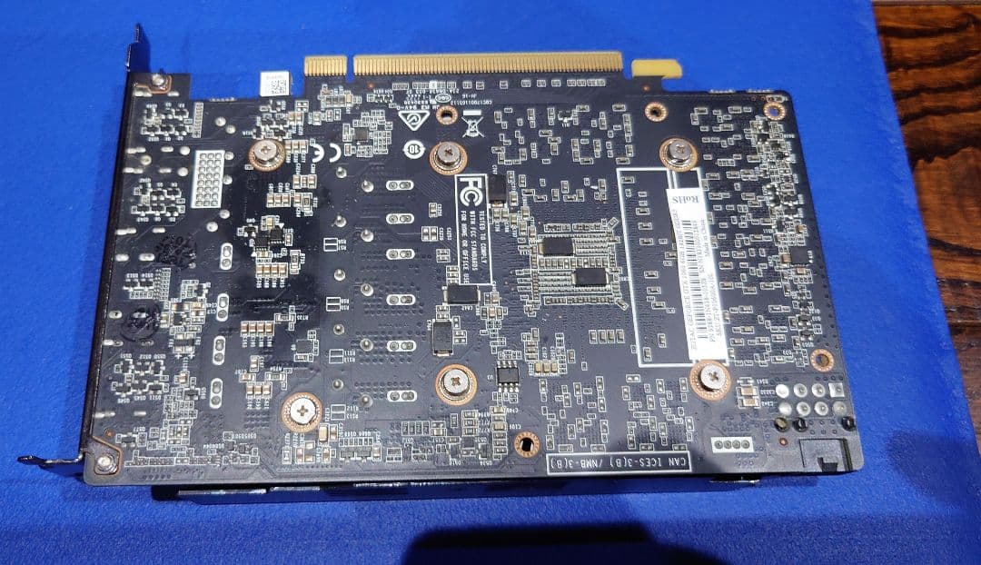 自作パソコン gtx1070 1060