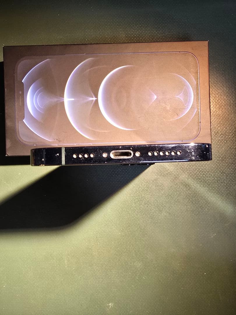 iPhone 12 Pro Max 128GB Simフリー