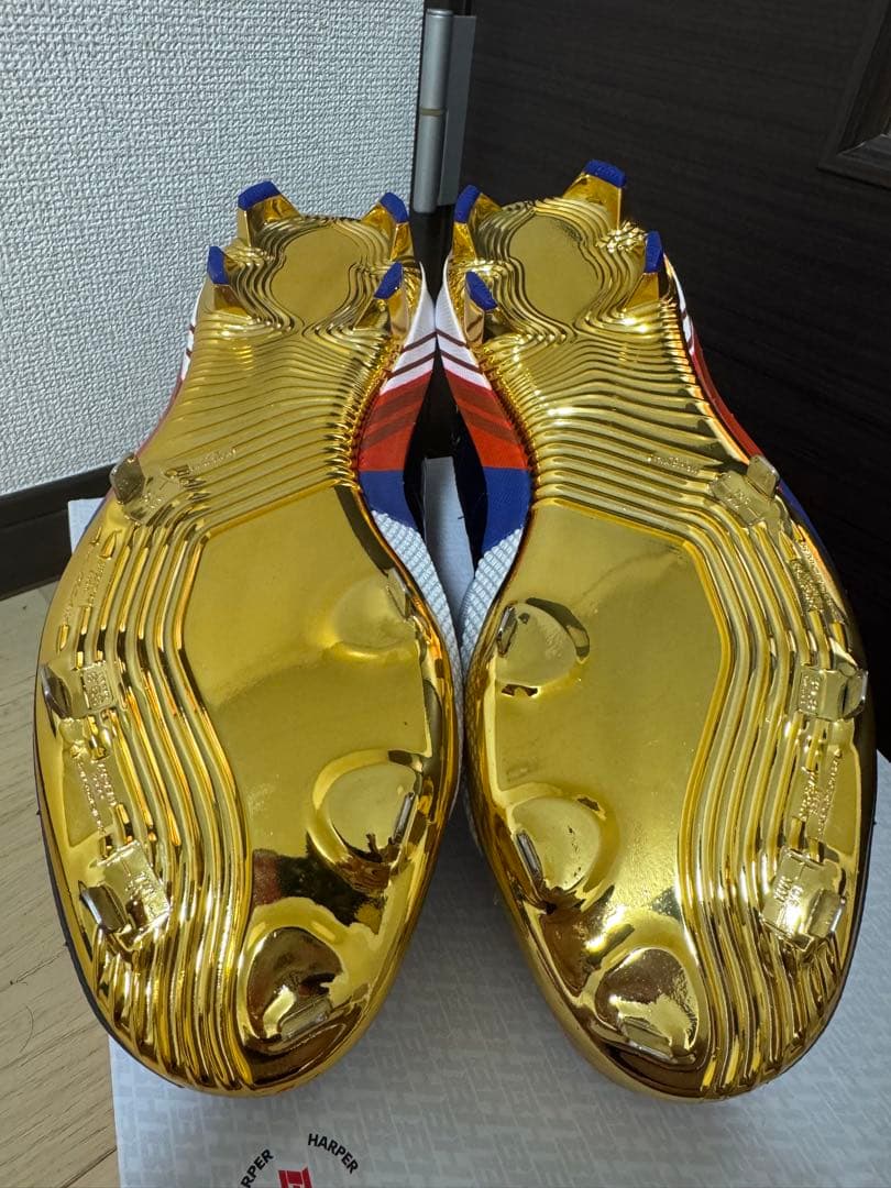 アンダーアーマー　スパイク