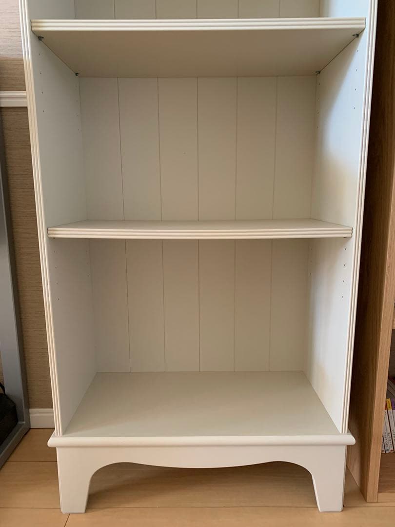 送料込み　IKEA イケア　LOMMARP ロマルプ 本棚 4段 アイボリー