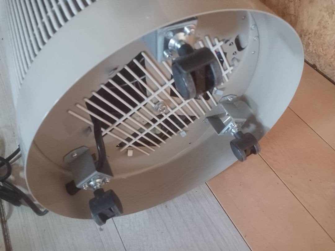 遠赤外線ヒーター DAN1000-R16 談話室 ヒーター