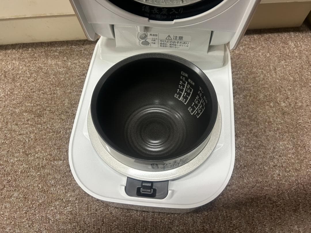 東芝 炊飯器 RC-4ZPJ ホワイト 2021年製