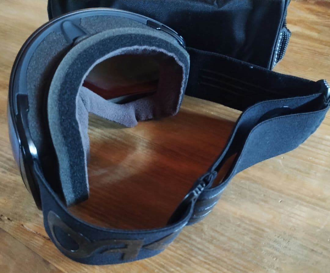 OAKLEY PRISM　MENSスノーゴーグル